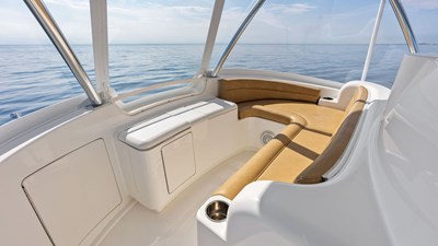 2017 VIKING 80 Convertible - photo 48