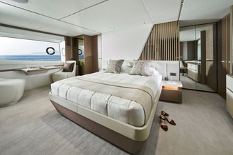 2020 PRINCESS YACHTS  - photo 2