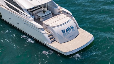 2010 PERSHING 80 - photo 19