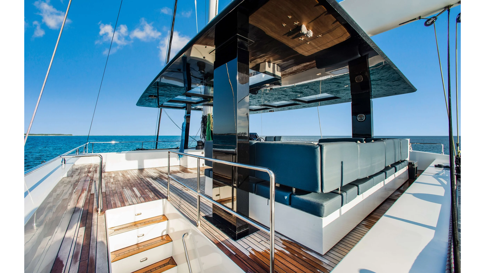 69' Sunreef Yachts 