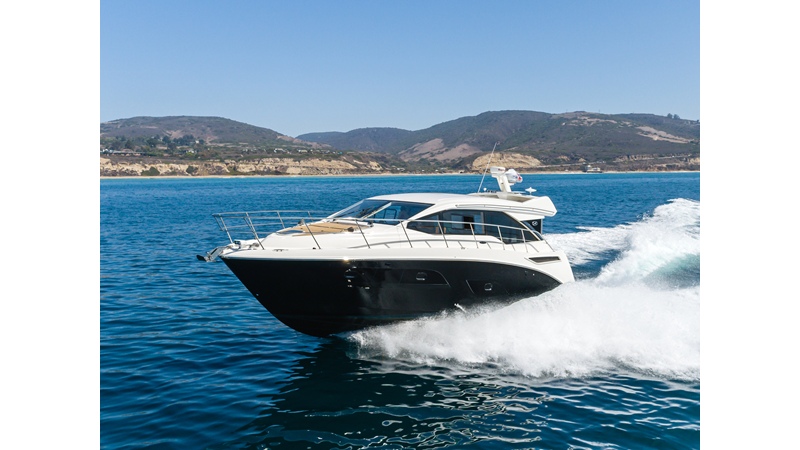 2017 SEA RAY Sundancer 460