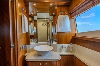 2004 SUNSEEKER 105 - photo 58