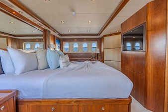 2004 SUNSEEKER 105 - photo 61