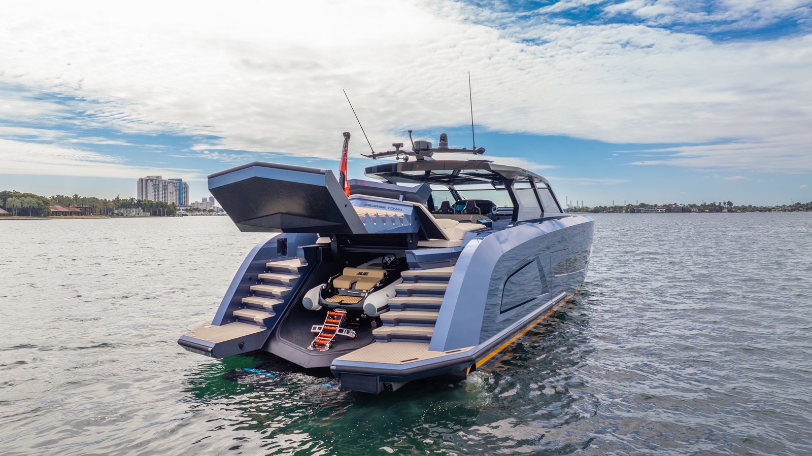 70' Vanquish Yachts