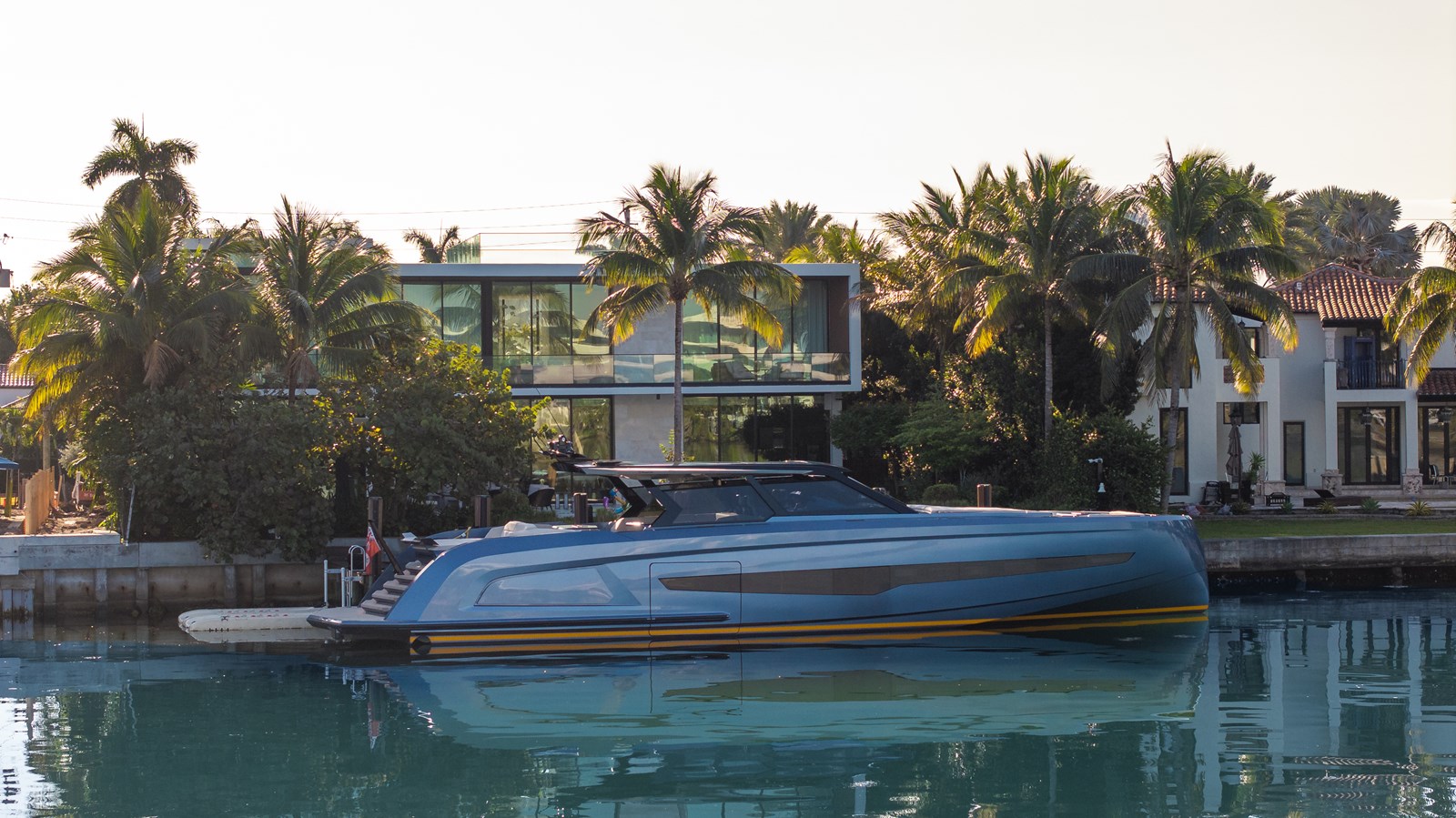 70' Vanquish Yachts