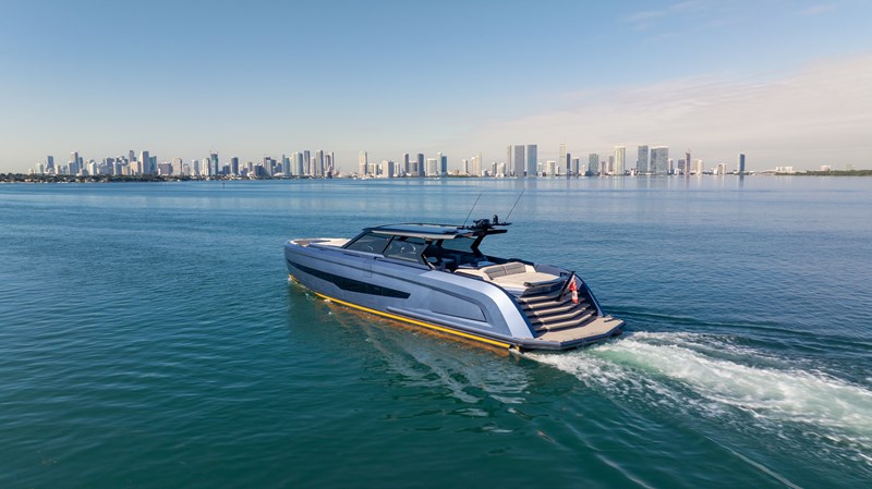 2026 VANQUISH YACHTS VQ70
