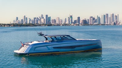 2026 VANQUISH YACHTS VQ70 - photo 2