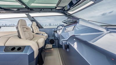 2026 VANQUISH YACHTS VQ70 - photo 23