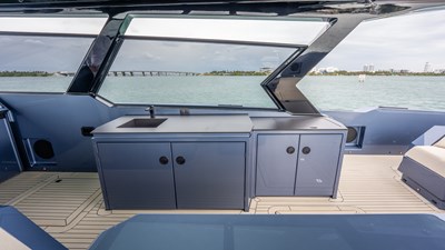 2026 VANQUISH YACHTS VQ70 - photo 27