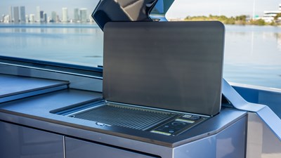 2026 VANQUISH YACHTS VQ70 - photo 46