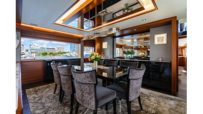 2022 HATTERAS Raised Pilothouse - photo 11