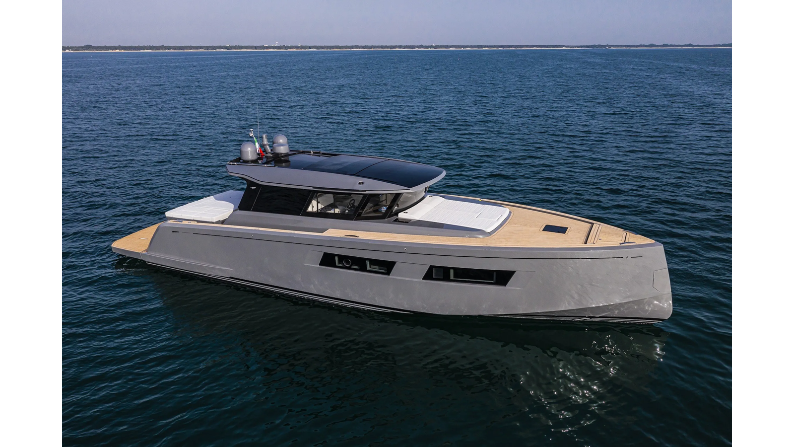 2024 PARDO YACHTS GT52 — photograph 2