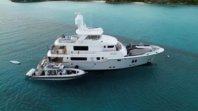 2017 NORDHAVN 96 - photo 7