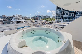 2017 NORDHAVN 96 - photo 19