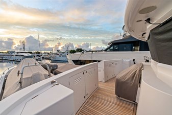 2017 NORDHAVN 96 - photo 23