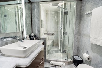 2017 NORDHAVN 96 - photo 70