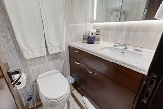 2017 NORDHAVN 96 - photo 75