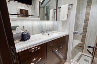 2017 NORDHAVN 96 - photo 81