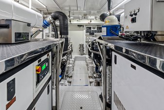 2017 NORDHAVN 96 - photo 101