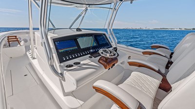 2025 VALHALLA BOATWORKS V-41 - photo 1