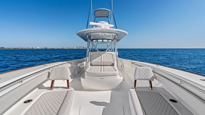 2025 VALHALLA BOATWORKS V-41 - photo 2