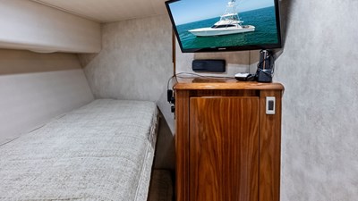 2018 VIKING 62 Convertible - photo 35