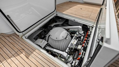 2018 VIKING 62 Convertible - photo 40