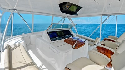2018 VIKING 62 Convertible - photo 48