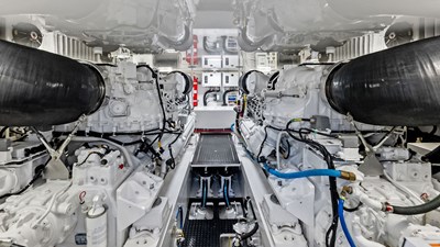2018 VIKING 62 Convertible - photo 57
