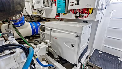 2018 VIKING 62 Convertible - photo 59