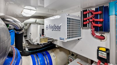 2018 VIKING 62 Convertible - photo 60