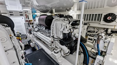 2018 VIKING 62 Convertible - photo 66
