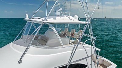 2018 VIKING 62 Convertible - photo 77
