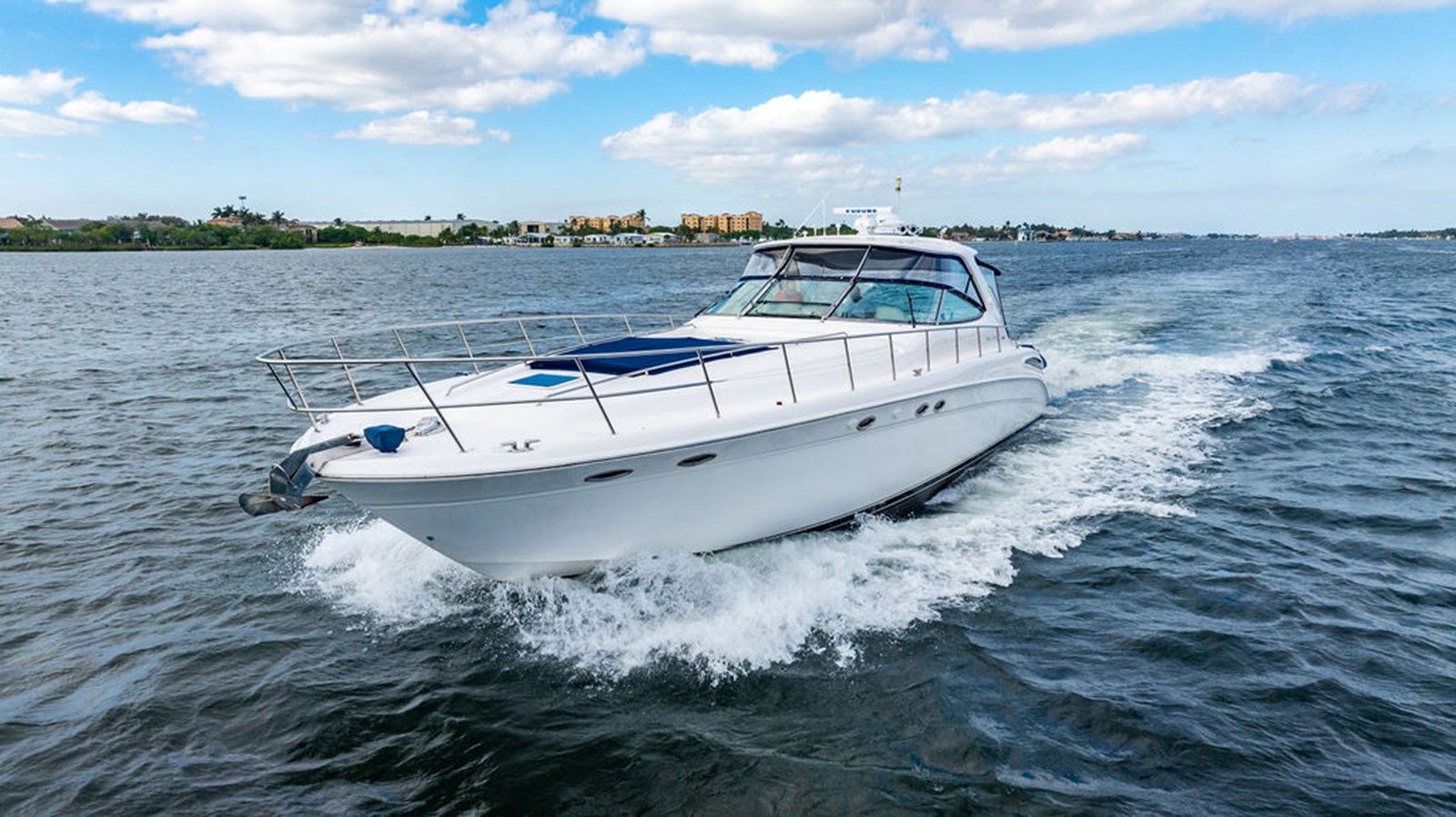 2001 SEA RAY Sundancer 540