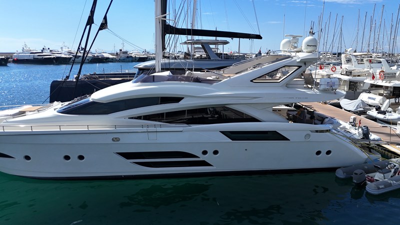 2009 DOMINATOR 780 S Deluxe