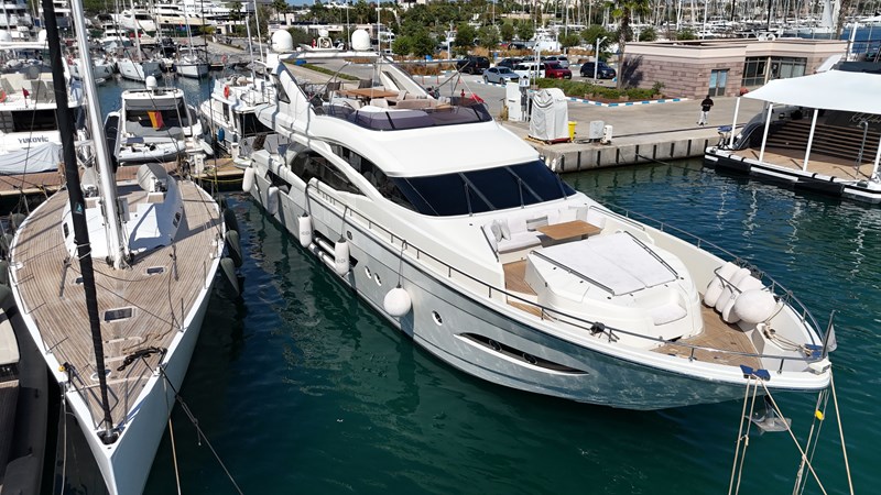 2009 DOMINATOR 780 S Deluxe