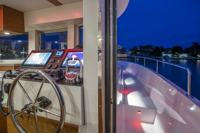 2027 OUTBACK YACHTS Outback 50