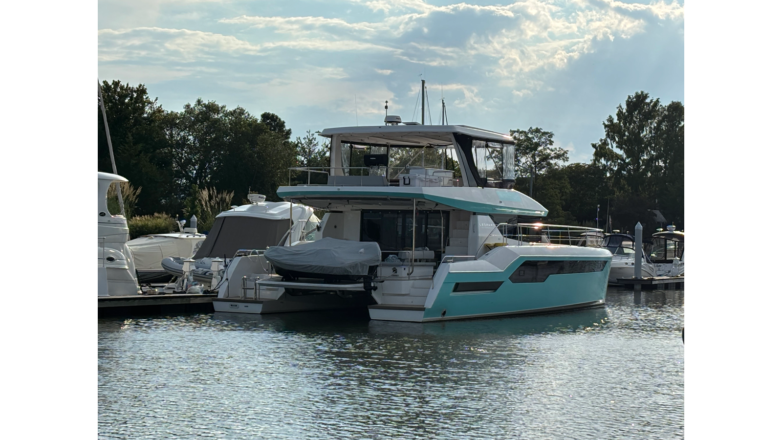 2023 LEOPARD 53 Powercat — photograph 5