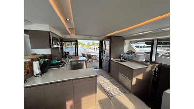 2023 LEOPARD 53 Powercat - photo 8