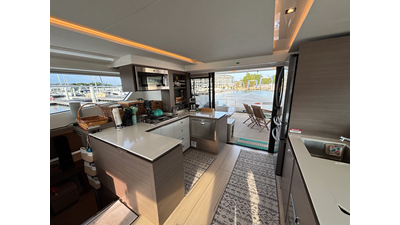 2023 LEOPARD 53 Powercat - photo 9