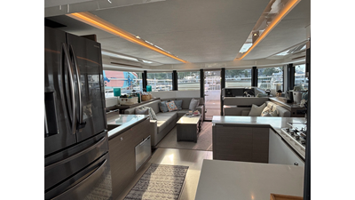 2023 LEOPARD 53 Powercat - photo 11