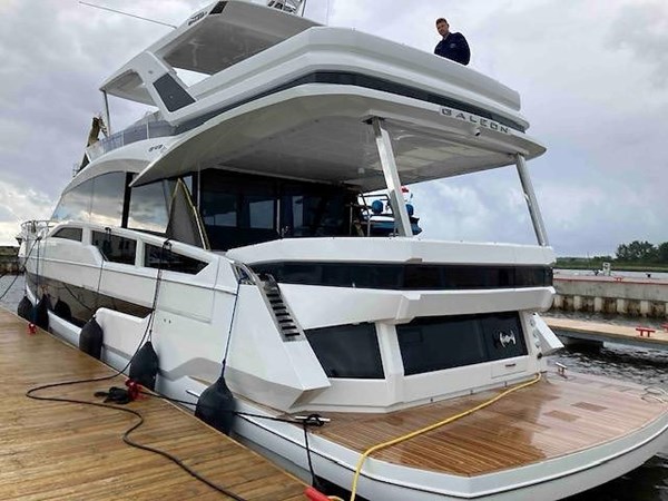 2022 GALEON YACHTS 640 FLY