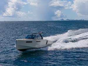 2023 EVO YACHTS R4 - photo 19