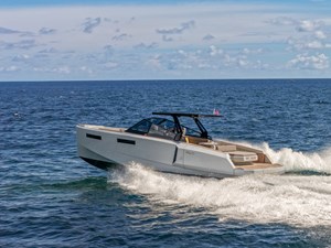2023 EVO YACHTS R4 - photo 20