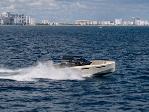 2023 EVO YACHTS R4 - photo 21