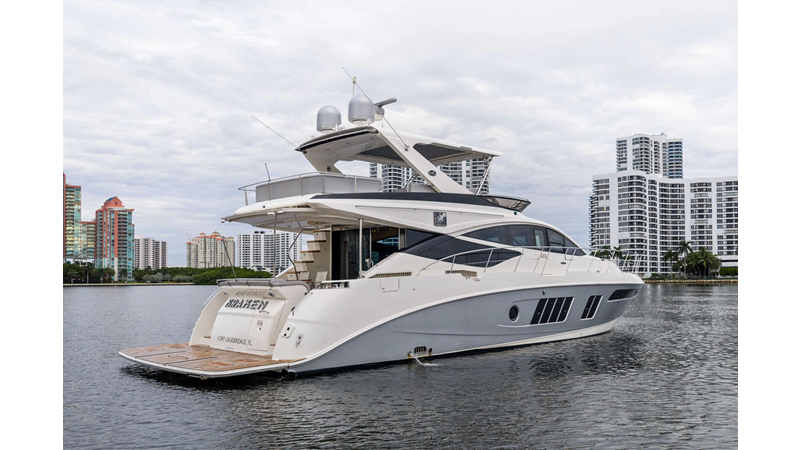 2017 SEA RAY L650 Fly