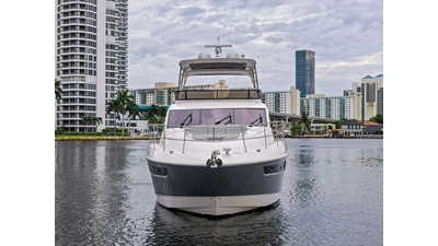 2017 SEA RAY L650 Fly - photo 17