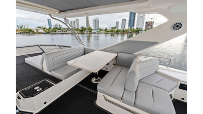 2017 SEA RAY L650 Fly - photo 34