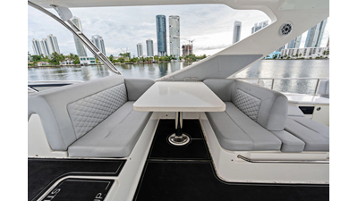 2017 SEA RAY L650 Fly - photo 35