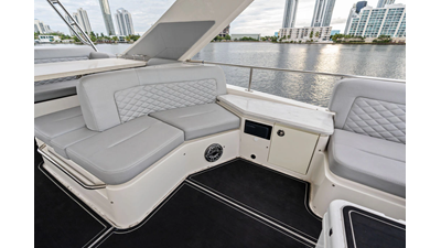 2017 SEA RAY L650 Fly - photo 36